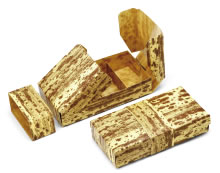 竹皮容器（仕切付）